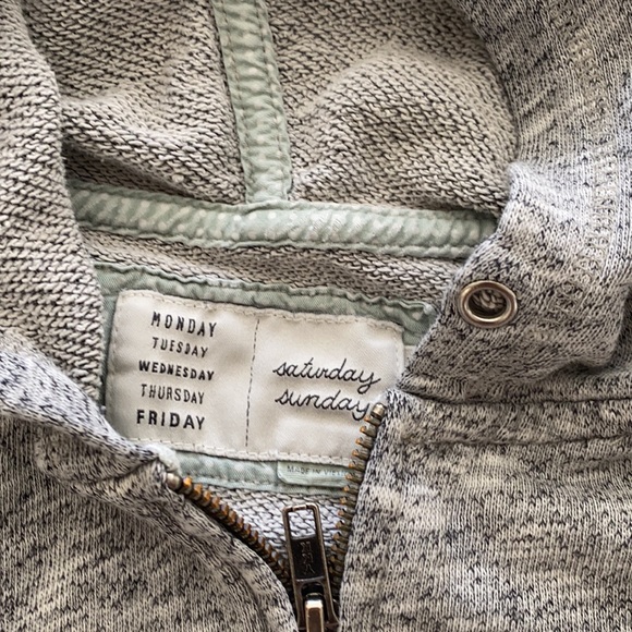 Peplum sweatshirt - Picture 4 of 7